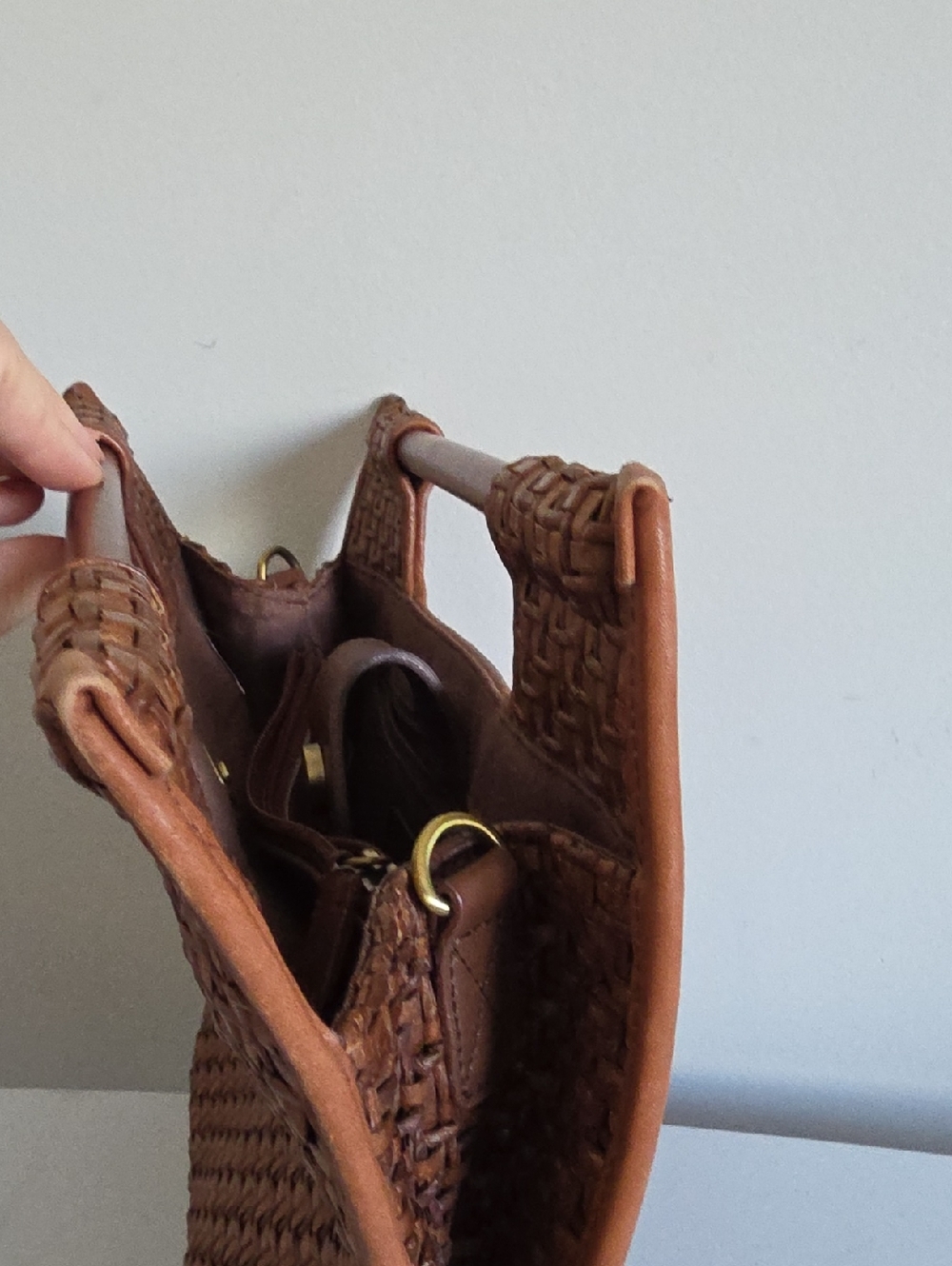 FOSSIL | Woven Straw Hand Bag Leather Trim Wood Handles - Picture 2 of 5